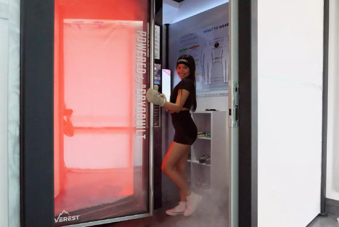 Cryotherapy: Enjoy One Month Unlimited, Single or Six Sessions