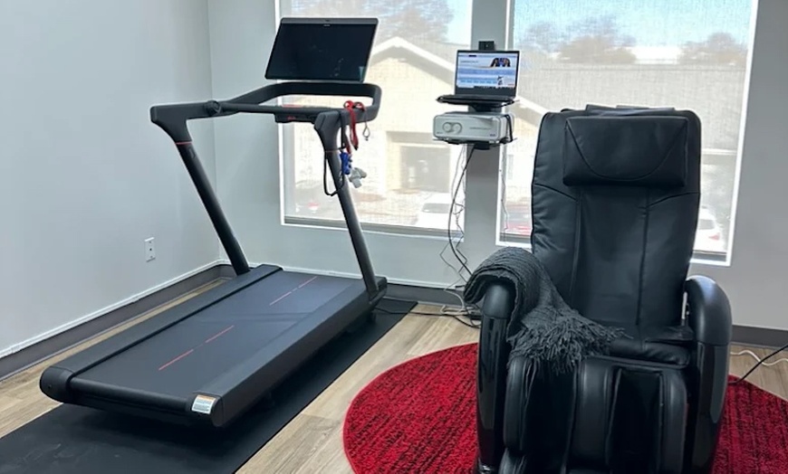 Image 5: SECA Body Test, Styku 3D Body Scan or V02 Max Heart Rate Zones Test