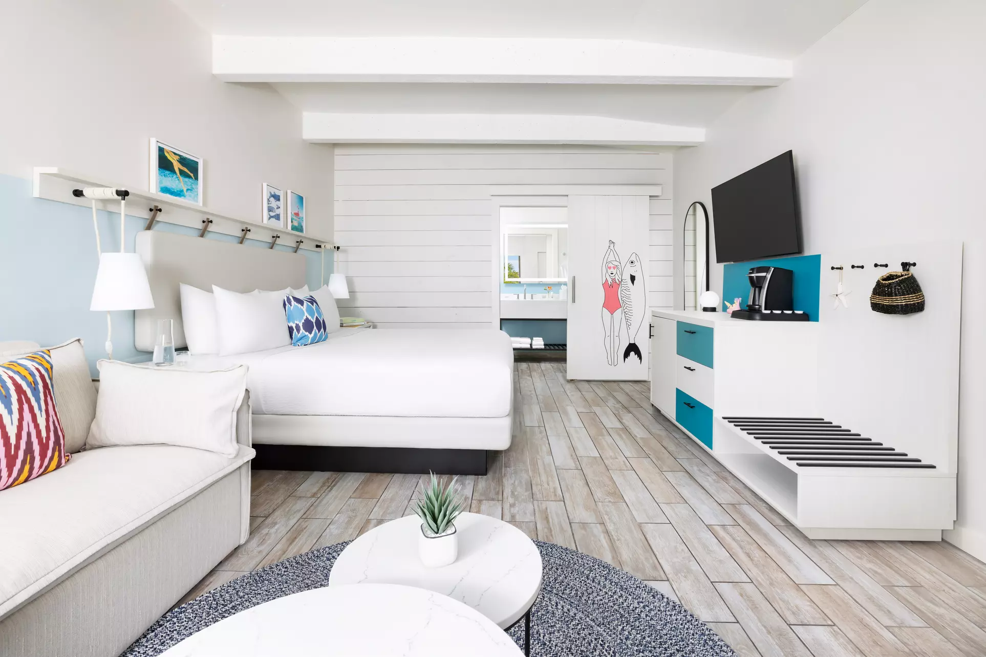 Stay at Blue Flamingo Key West – Cozy Boutique Hotel with Pool, Local Charm, Beach Access & More