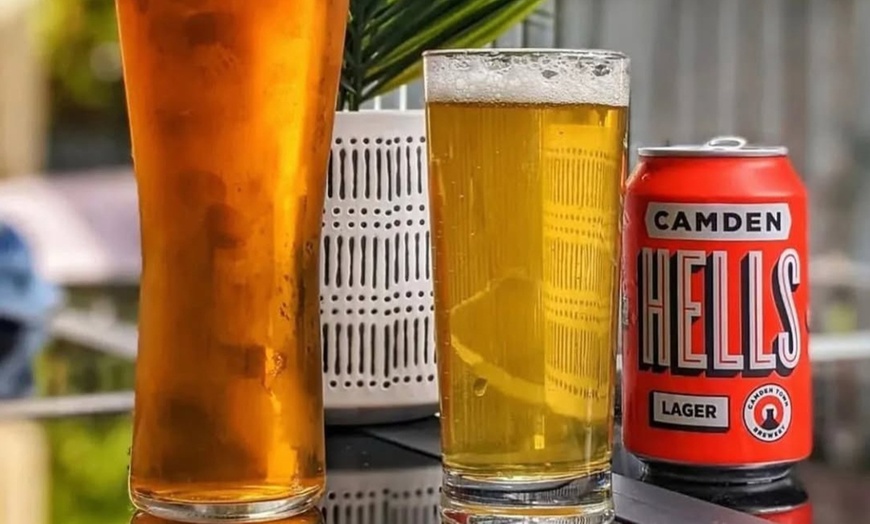 Image 6: Romantic Burger & Drink Experience for 2 or 4 – Valentine’s Special