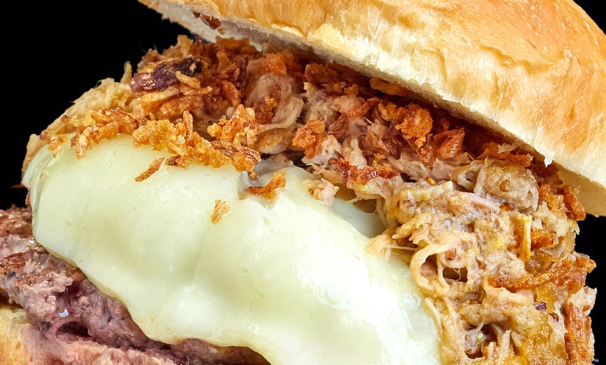 Image 16: Menú de burgers a elegir con bebida, entrante y postre opcionales