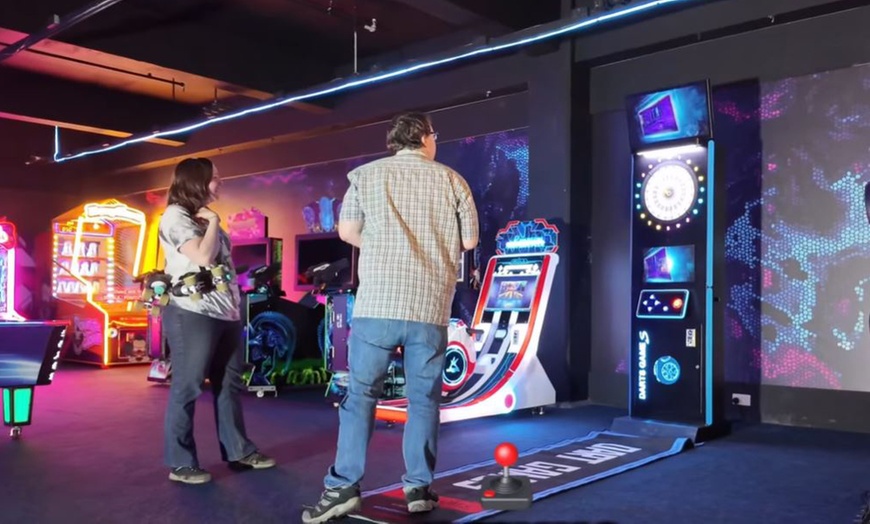 Image 5: Thrilling Skating Experience + Skate Hire Included at SpinPin