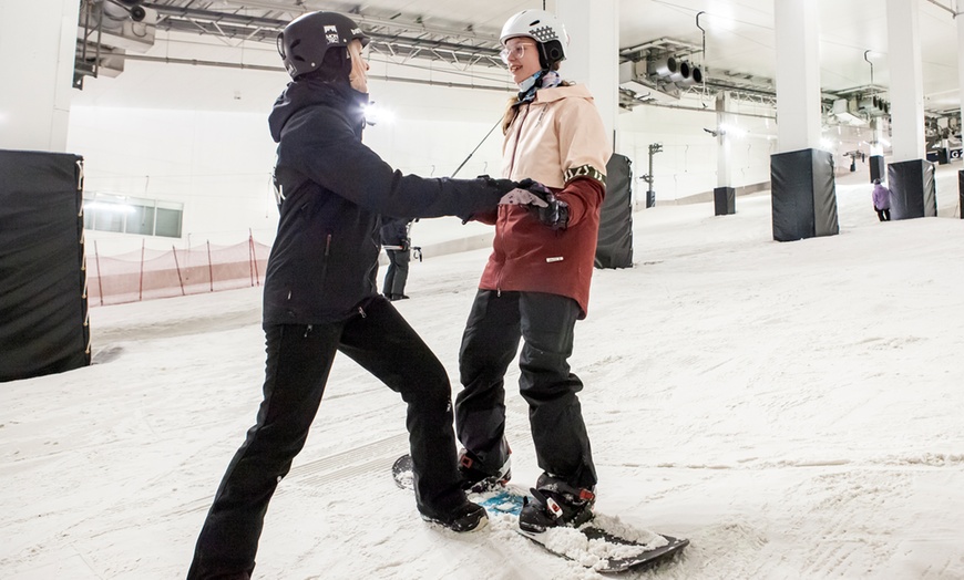 Image 5: Exclusive 60-Minute Private Ski or Snowboarding Lesson for One