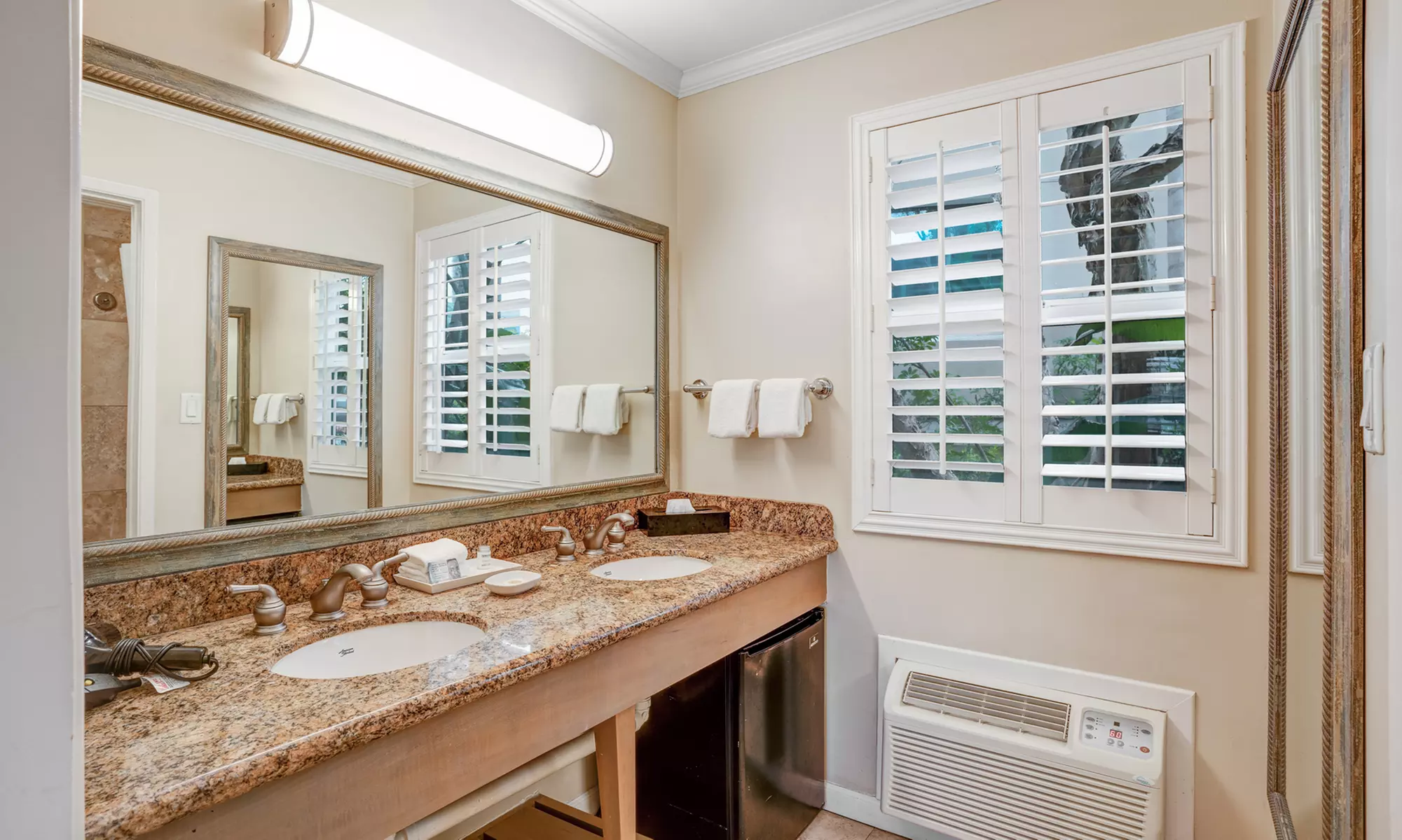 Waterfront Resort on Mission Bay with Two Heated Pools