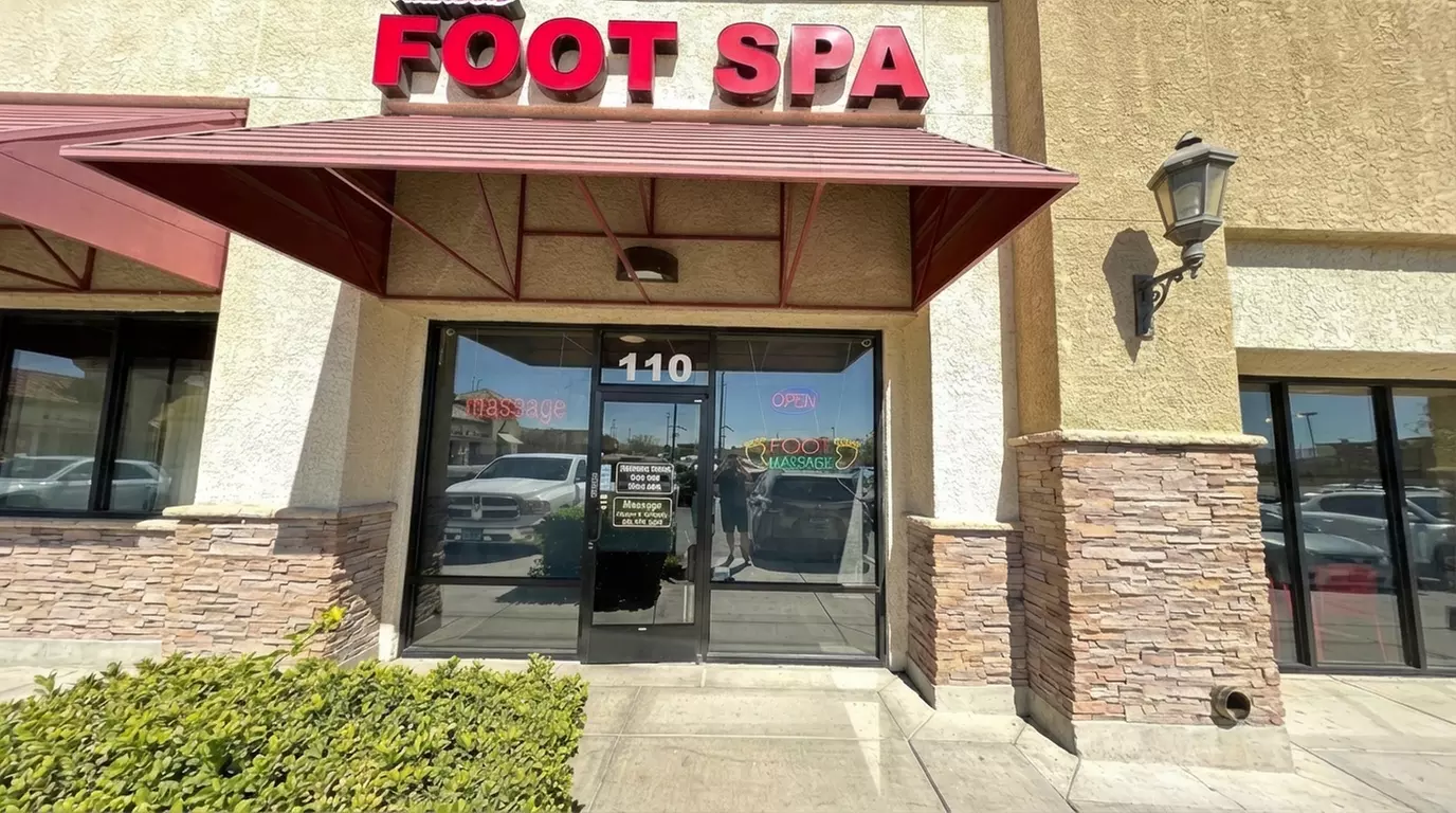 60-Minute Massage Experience With Free Hot Stones For One or Two