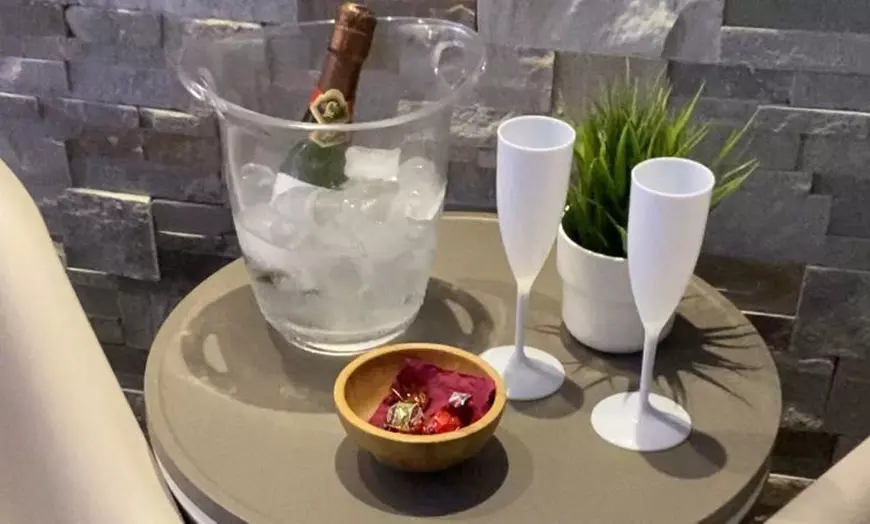 Image 8: Circuito de spa privado con copa de cava y opciones adicionales para 2 