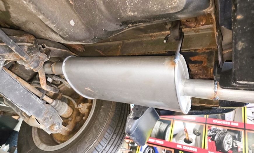 Image 2: Get a Full Synthetic Oil Change and Inspection