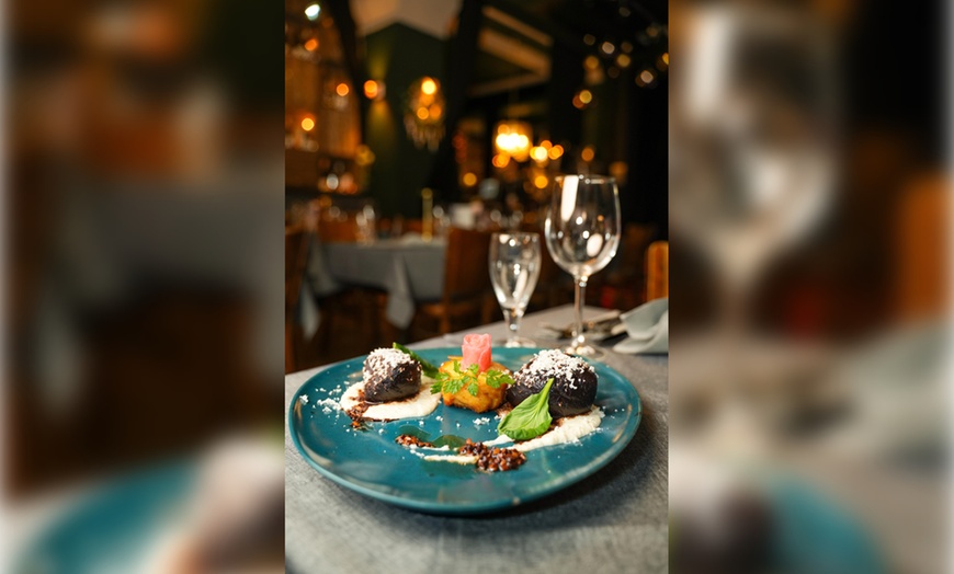 Image 10: Eines der weltweit besten Candlelight-Dinner: 5-Gänge Fine Dining