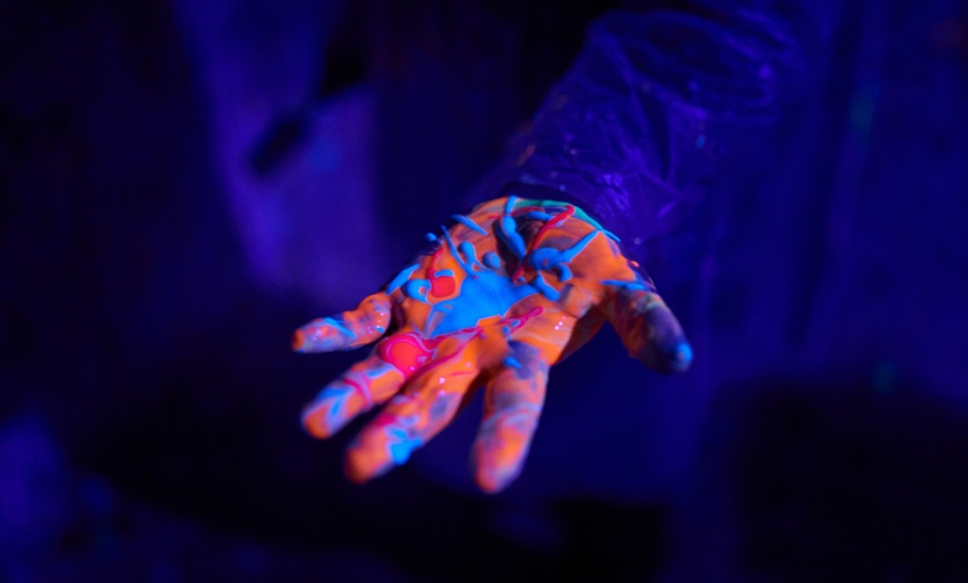 Image 5: Spray Paint Graffiti Experience for 1, 2 or Up to 4