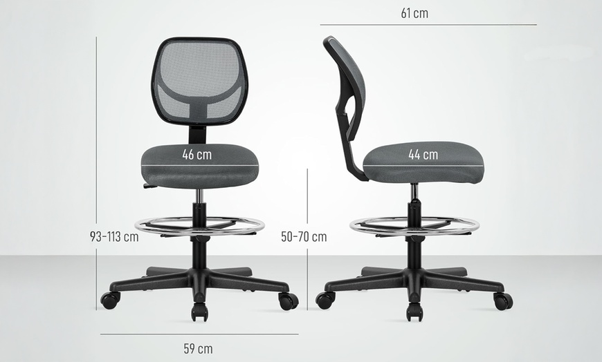 Image 13: Vinsetto Ergonomic Mesh-Back Chair