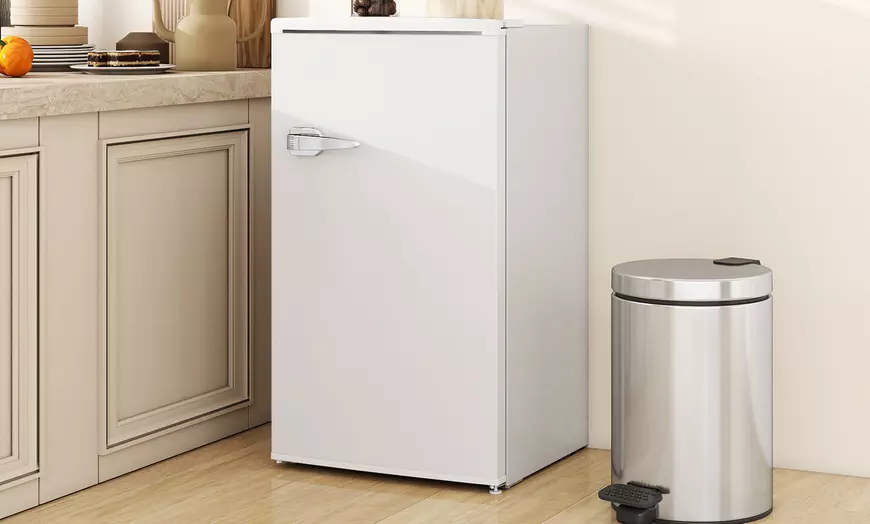 Image 4: Homcom Under Counter Fridge 85L Small Retro Refrigerator
