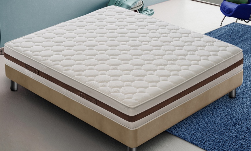 Image 1: Materasso memory foam ortopedico a zone differenziate