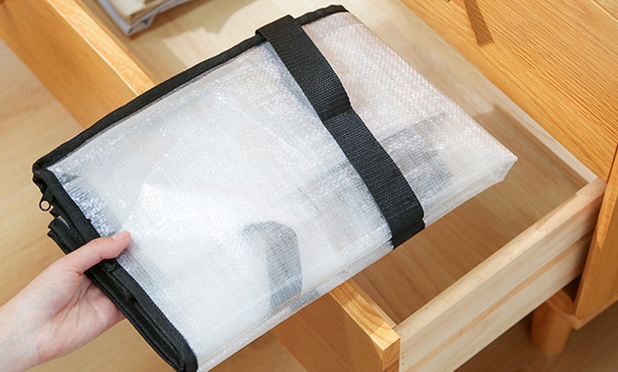 Image 2: Two Packs of Oversized Foldable Storage Bags