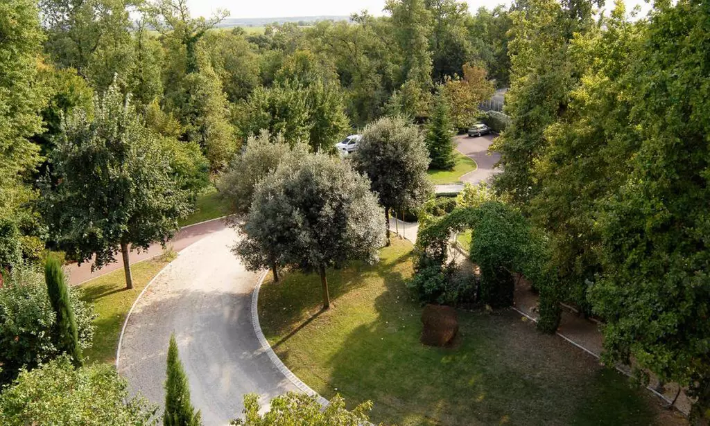 Cognac : chambre supérieure, deluxe ou suite avec pdj et spa en option