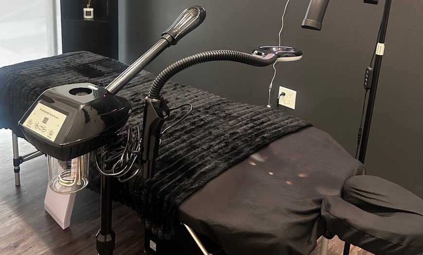 Image 1: Revitalize with One, Three or Five 60-Minute Oxygen Glow Facial