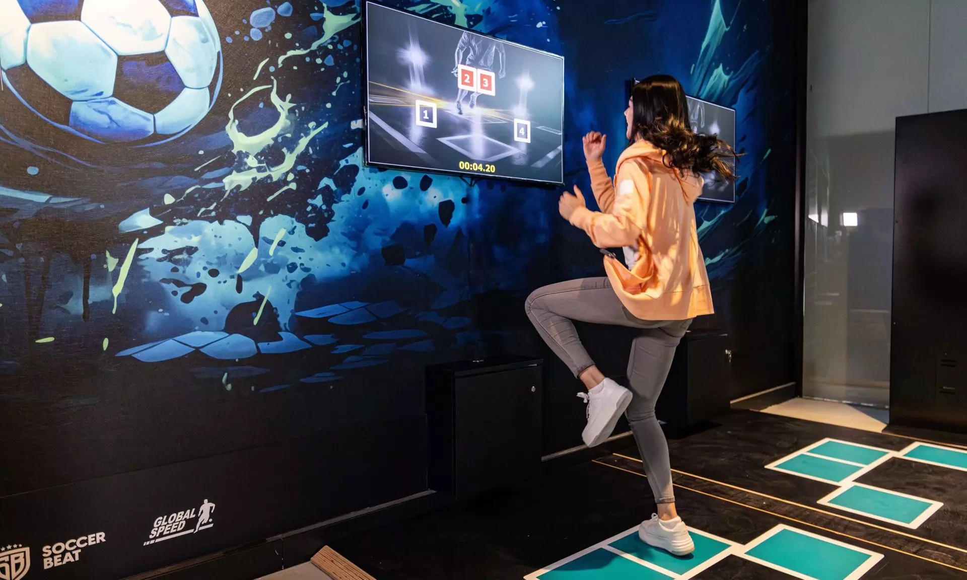 45 oder 90 Min. SOCCERBEAT für 1 Person: Fußballwelt mit 13 Spielzonen für Spiel & Wettbewerb (bis 32% sparen)