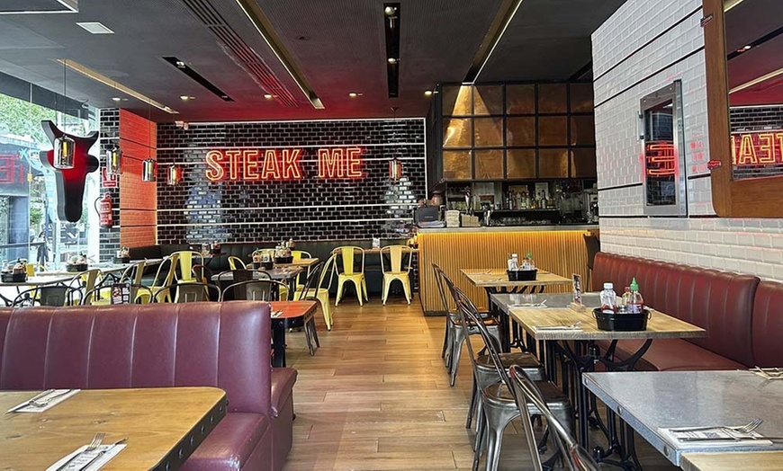 Image 17: Menú Steakburger para 2 o 4 personas con entrante, postre y bebida