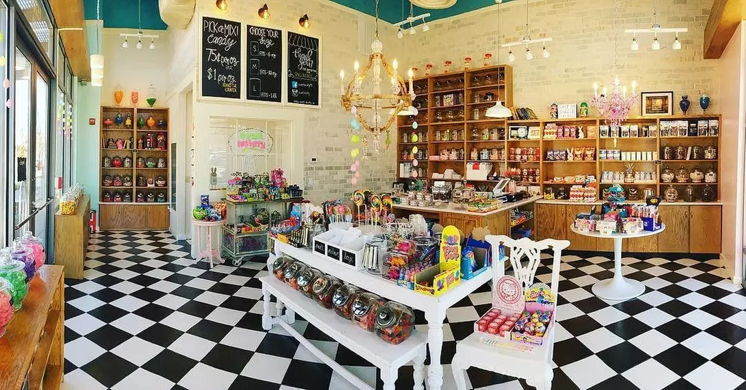 $10, $15, or $20 Towards Ice Cream & Shakes: Sweeten Your Day