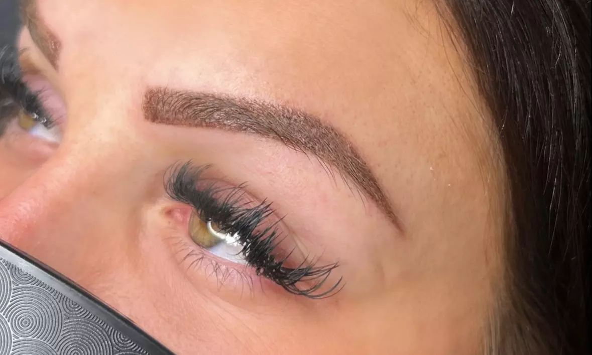 Ombré Powder Brow Tattoo or Optional Nano /Foreign Touch Up Session
