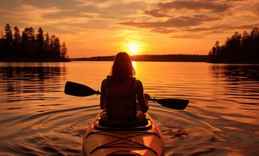 Image 2: 1 or 2-Hour Kayak Tour at Cold Spring Harbor or Connetquot River