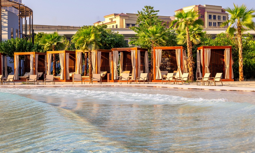 Image 27: 5*Dubai: One-Night Stay with Breakfast and Waterpark Access