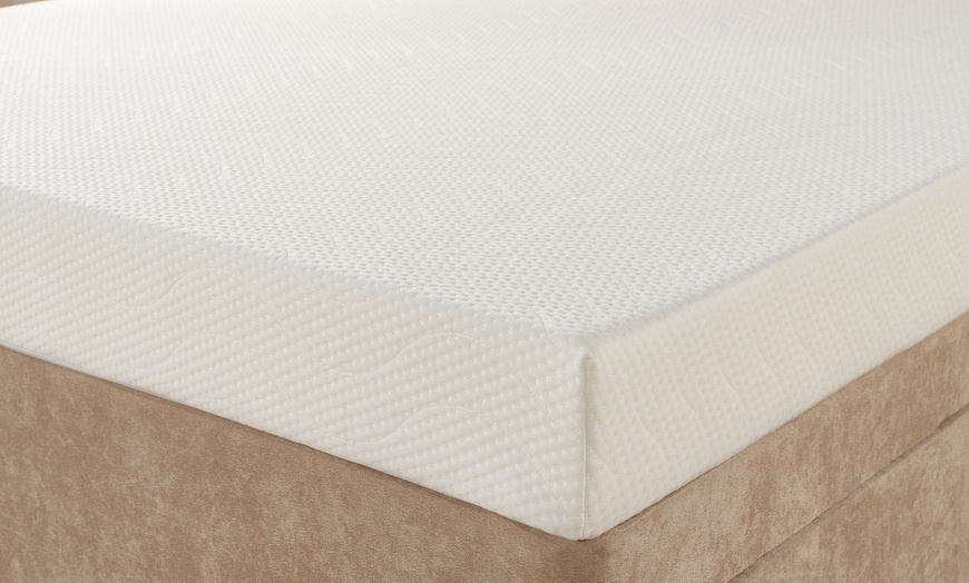 Image 3: Aspire Essentials 10cm Memory Foam Mattress 
