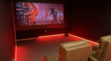 Private Projector room for seating upto 7 people upto 2hrs - Game-Z, Charlotte, NC