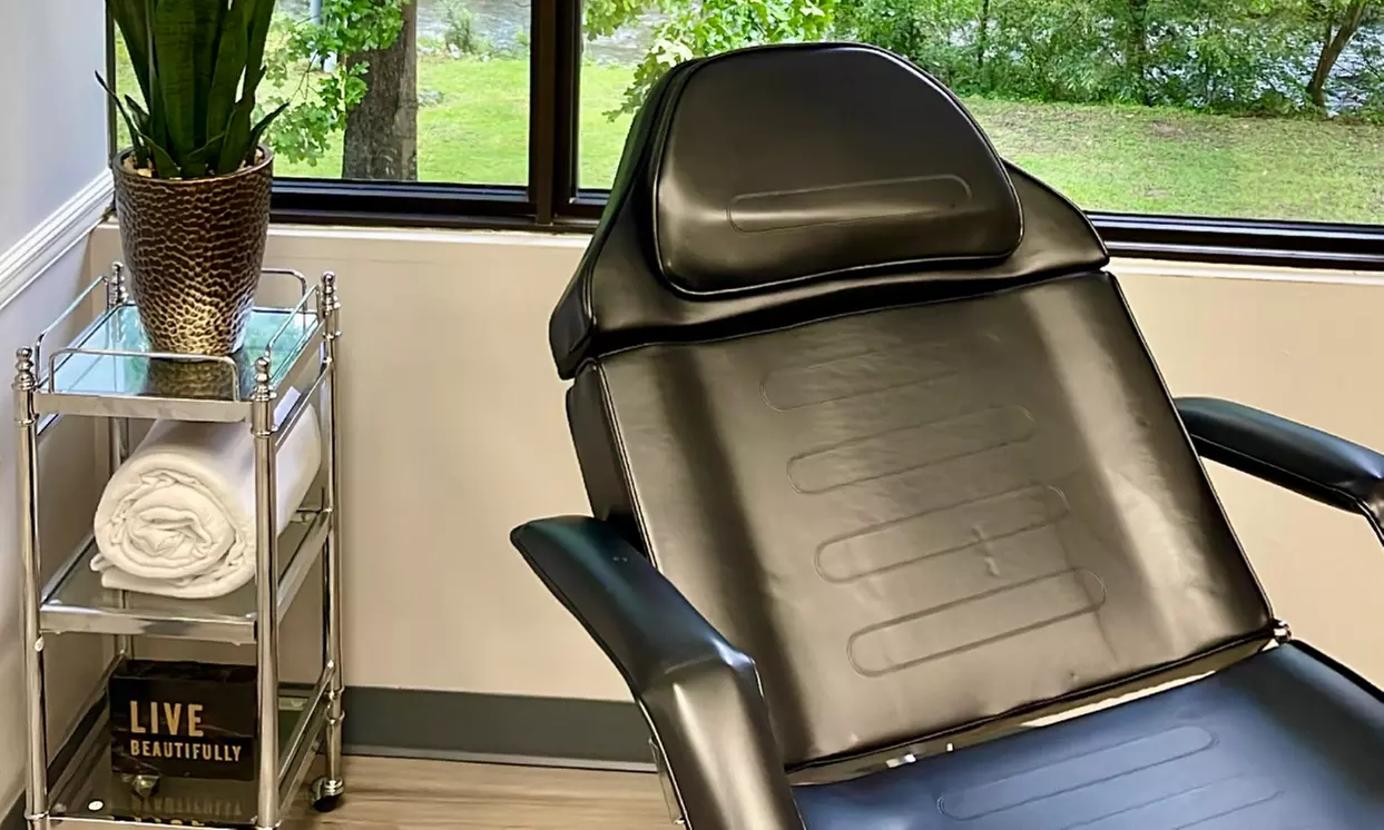 Revitalize Your Look: 50 or 100 Units of Dysport