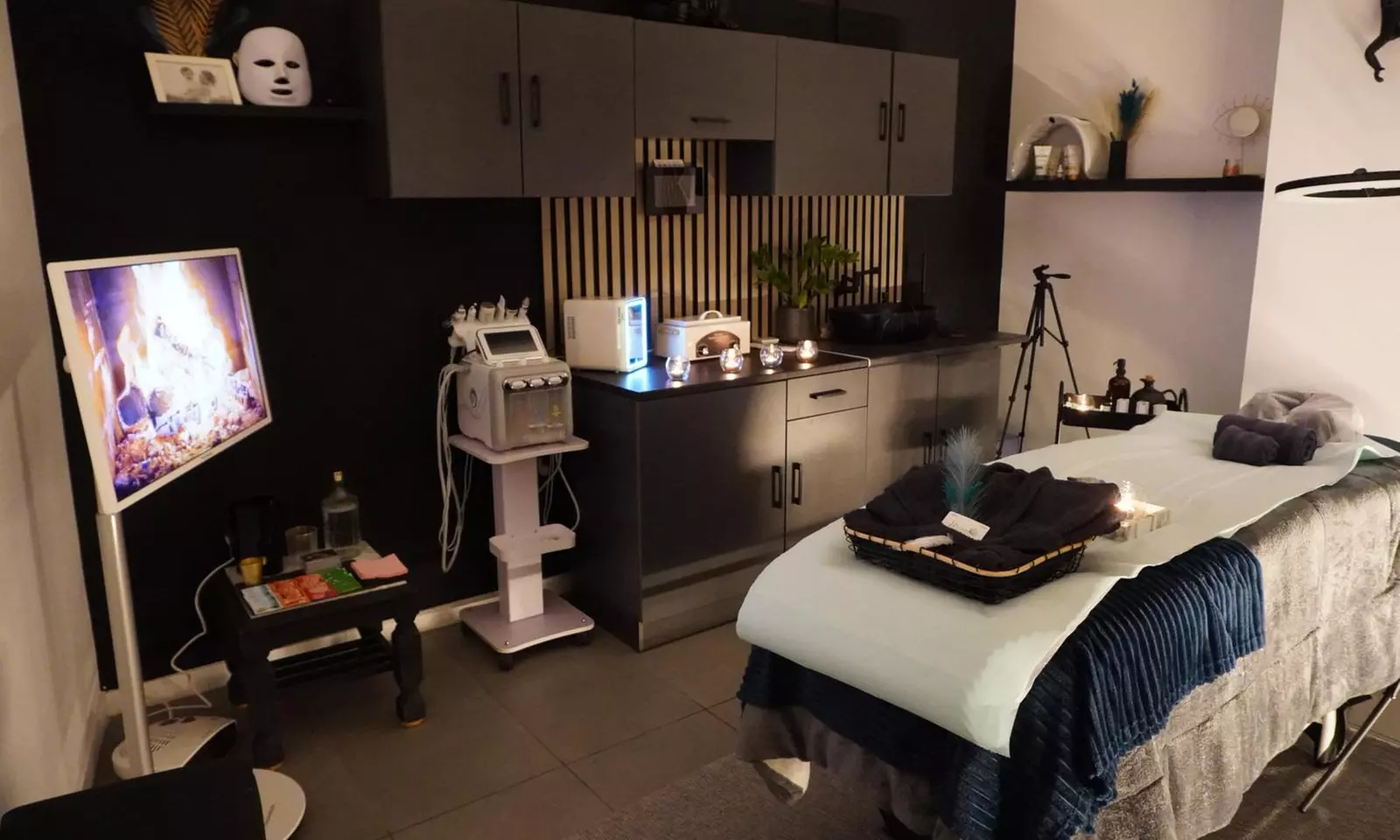 Sesiones de masaje relajante con piedras volcánicas y aromaterapia