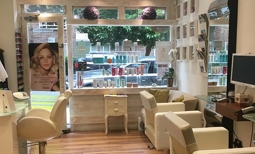 Image 3: Up to 70% Off on Salon - Haircut - Women at Passion Hair