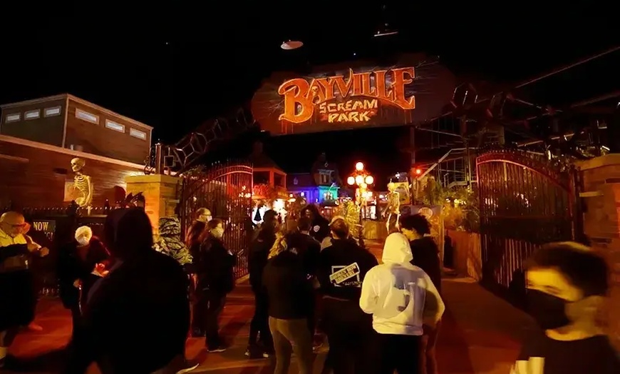 Image 9: Haunted House Speed Pass at Bayville Scream Park