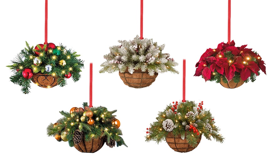 Image 1: Christmas-Themed Hanging Baskets Decor 