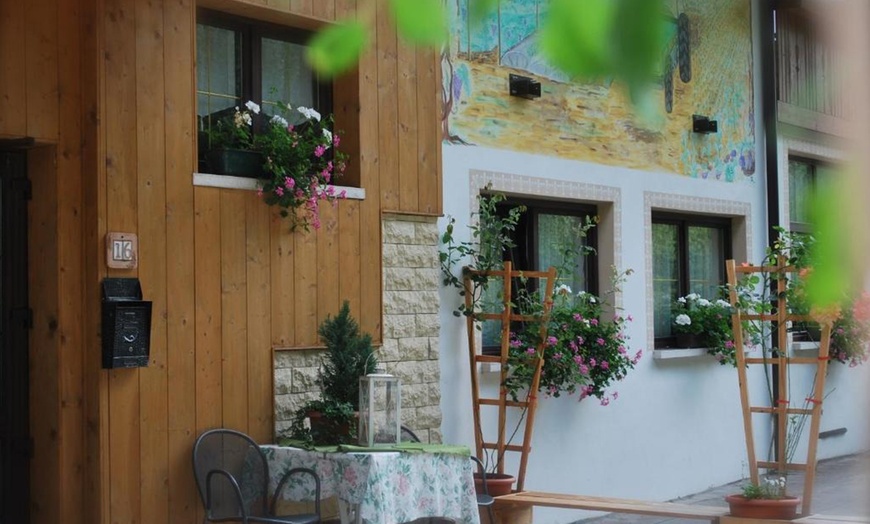 Image 11: Trento: camera matrimoniale con colazione o mezza pensione per 2