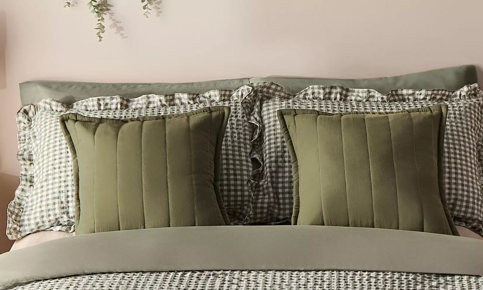 Silentnight Supersoft Quilted Bedspread or Cushions