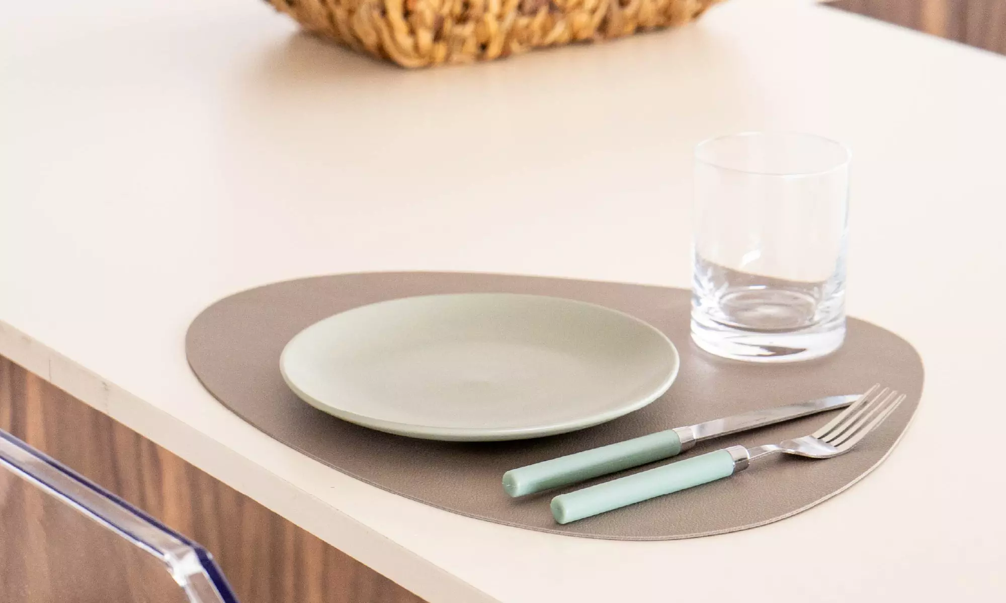 Set de 4 sets de table en simili cuir