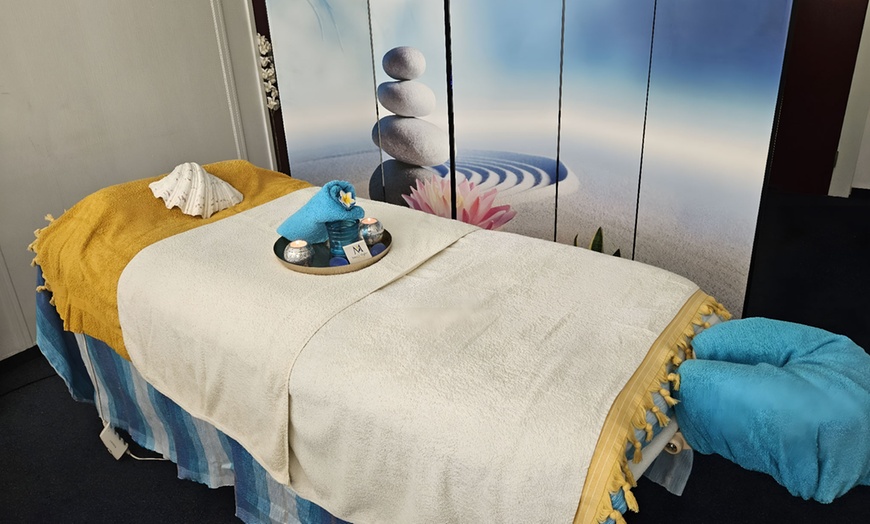 Image 5: Stap uit de drukte, relax modus aan: kies jouw ideale massage