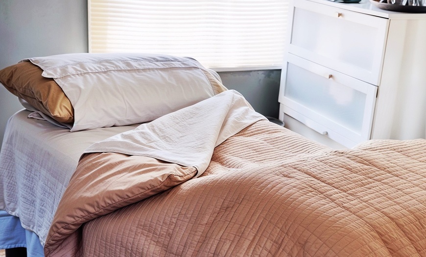 Image 2:  Swedish Massages & Pampering Packages - 30, 60 or 90 Minutes 