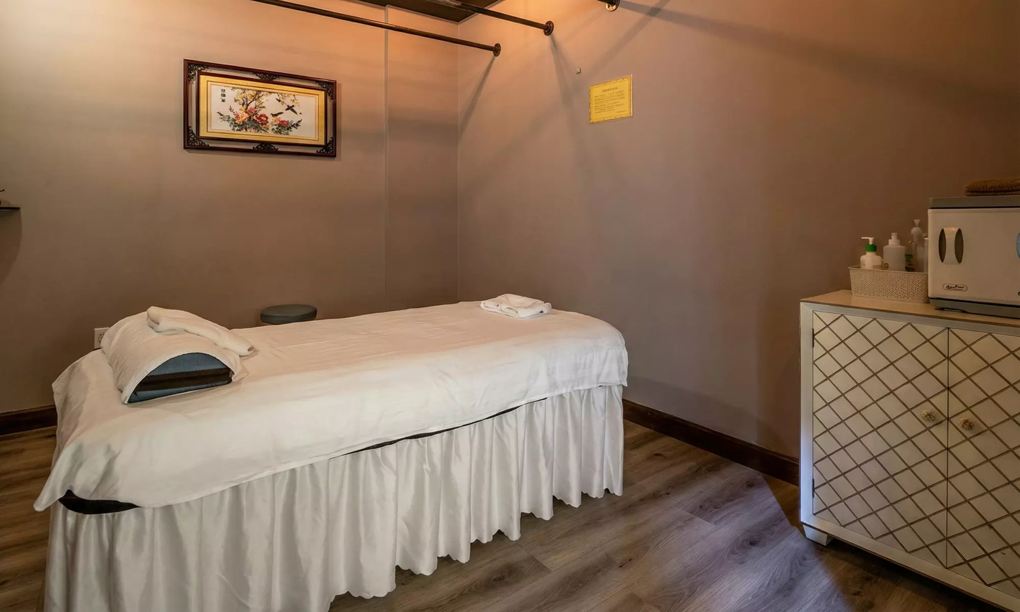 Relax with 70-Min, 90-Min or Two 70-Min Head Spa Sessions