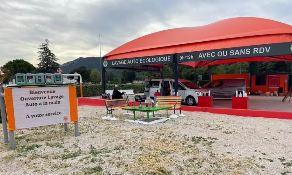 Lavage intérieur ou extérieur au choix avec Auto Clean FM