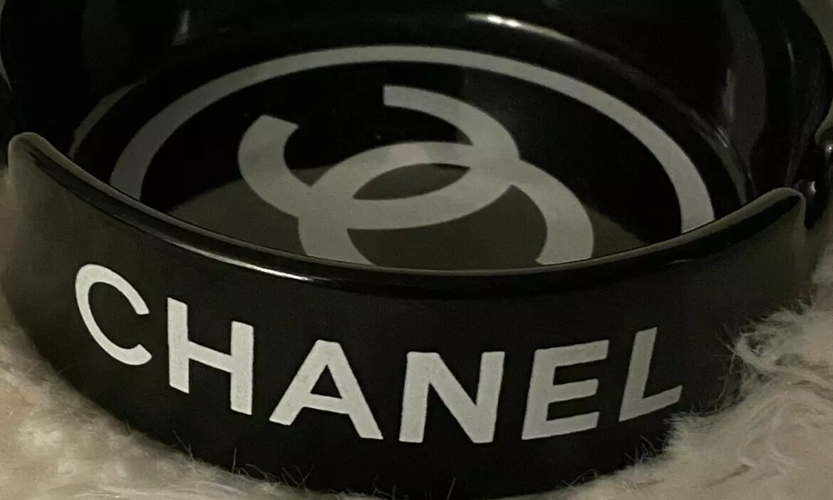 chanel vip gift ash tray jewelry tray