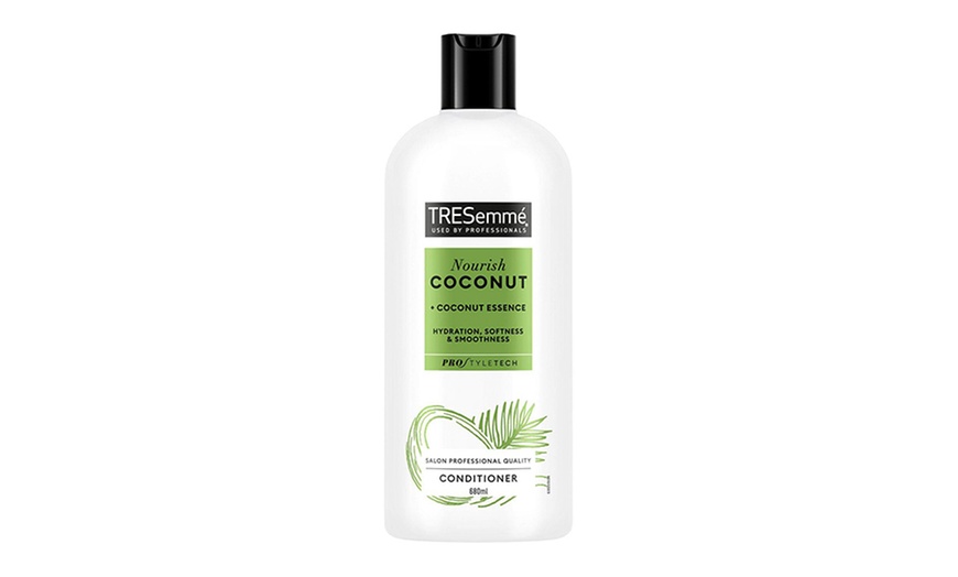 Image 25: Tresemme Shampoo and Conditioner Bundle 680ml Each