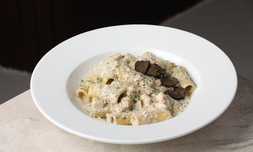 Image 13: Enjoy AED 100, 200, 300, or 500 on Food & Beverages at Cacti