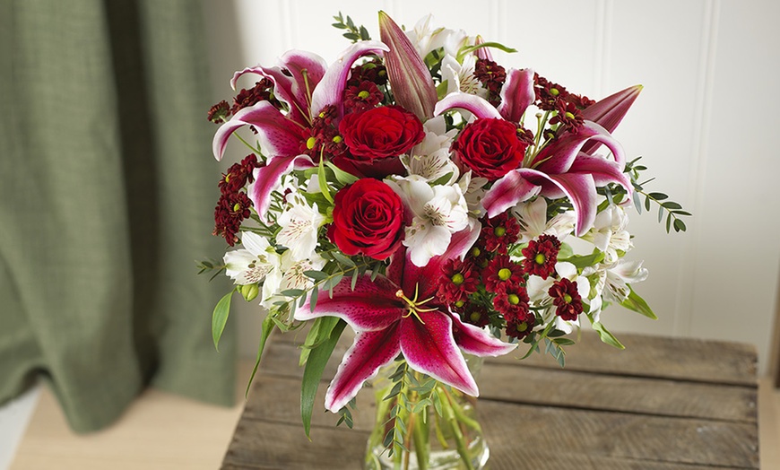 Image 4: 50% Off Fresh Flowers Delivery
