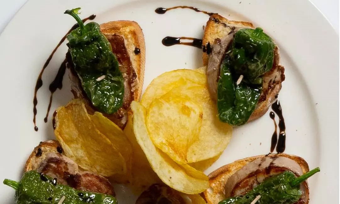 Menú mediterráneo para 2 personas con paella mixta a compartir