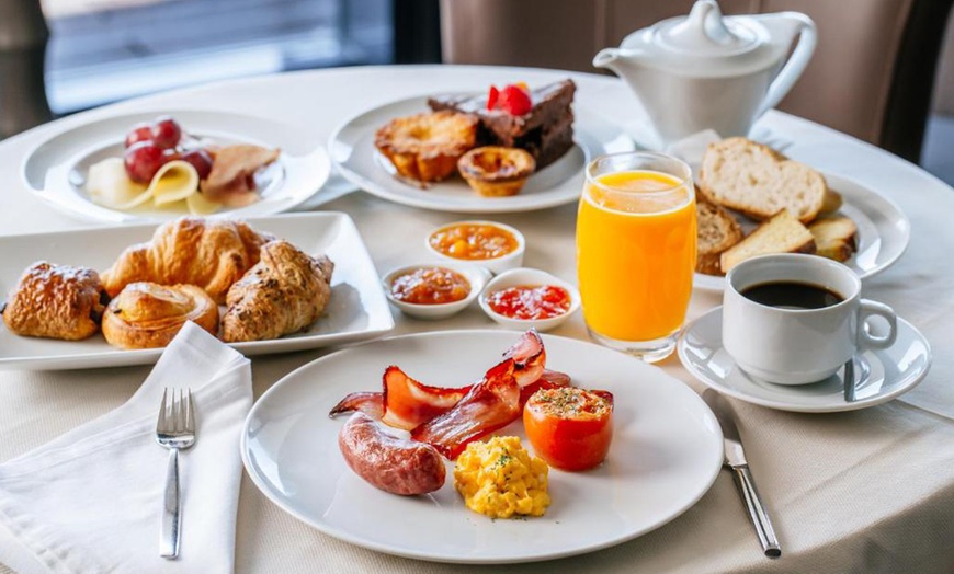 Image 11: Cork: 1-3 Nights with Breakfast and Leisure Club Access