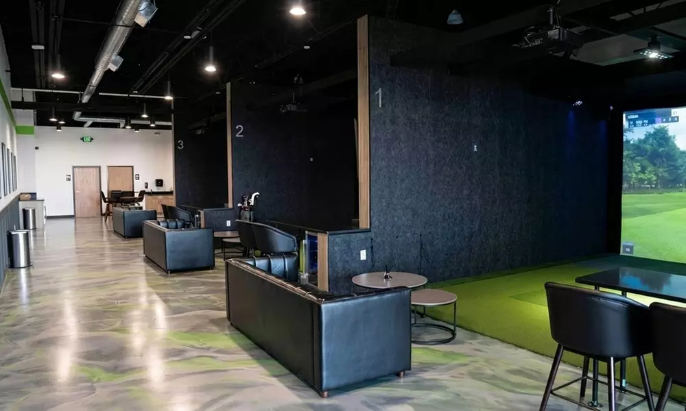 Indoor Golf Simulator Experience – Rochester Hills
