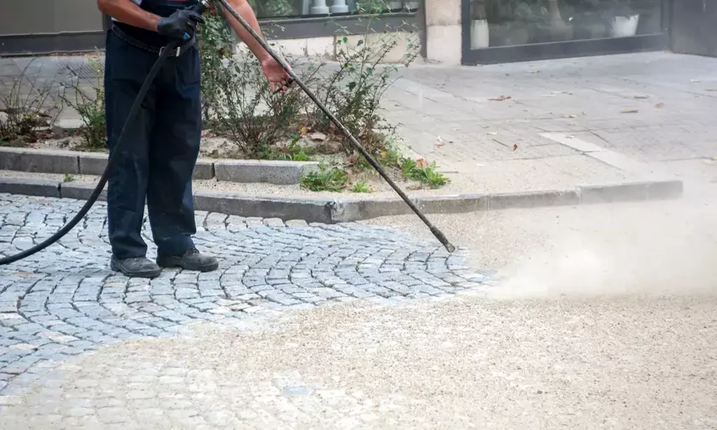 Spruce Up Your Driveway & Sidewalk w/ Power Washing/Roof/Pool Cleaning