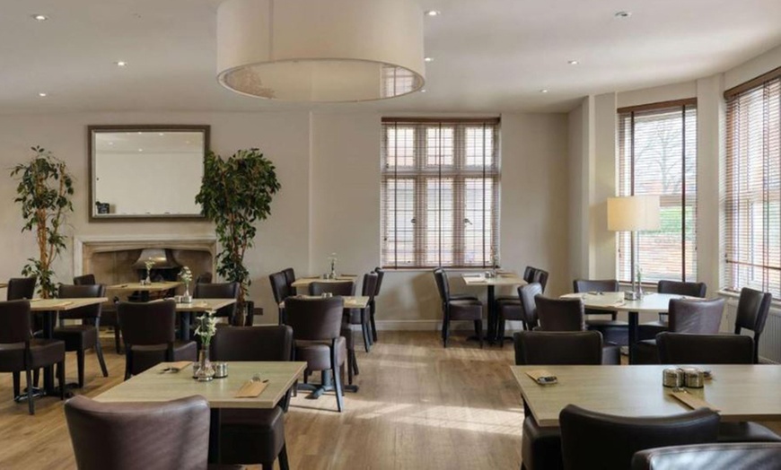 Image 6: Oxfordshire: Standard Double Room with Breakfast and Late Checkout