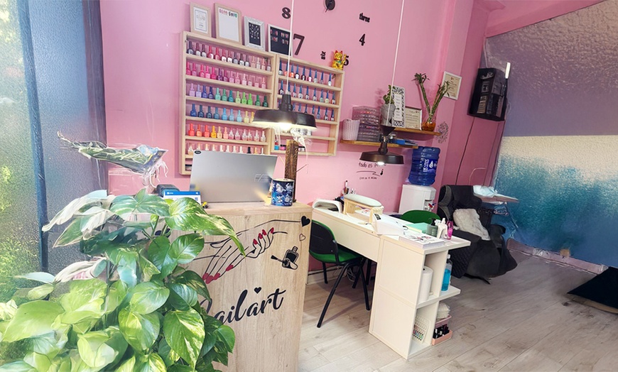 Image 5: Tratamiento facial con dermapen y opción a extras para 1 persona