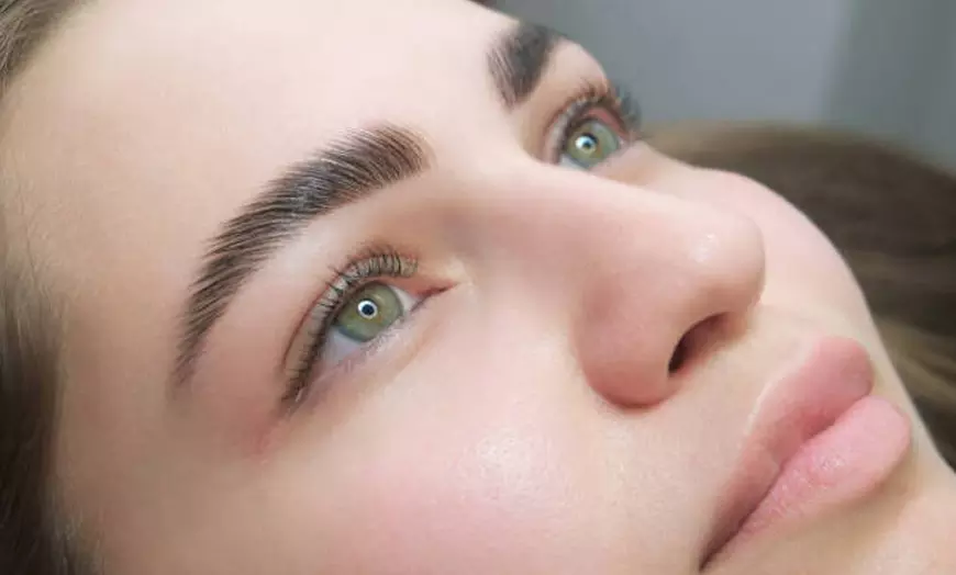 Image 1: Lifting y tinte de pestañas o laminado y tinte de cejas para 1 